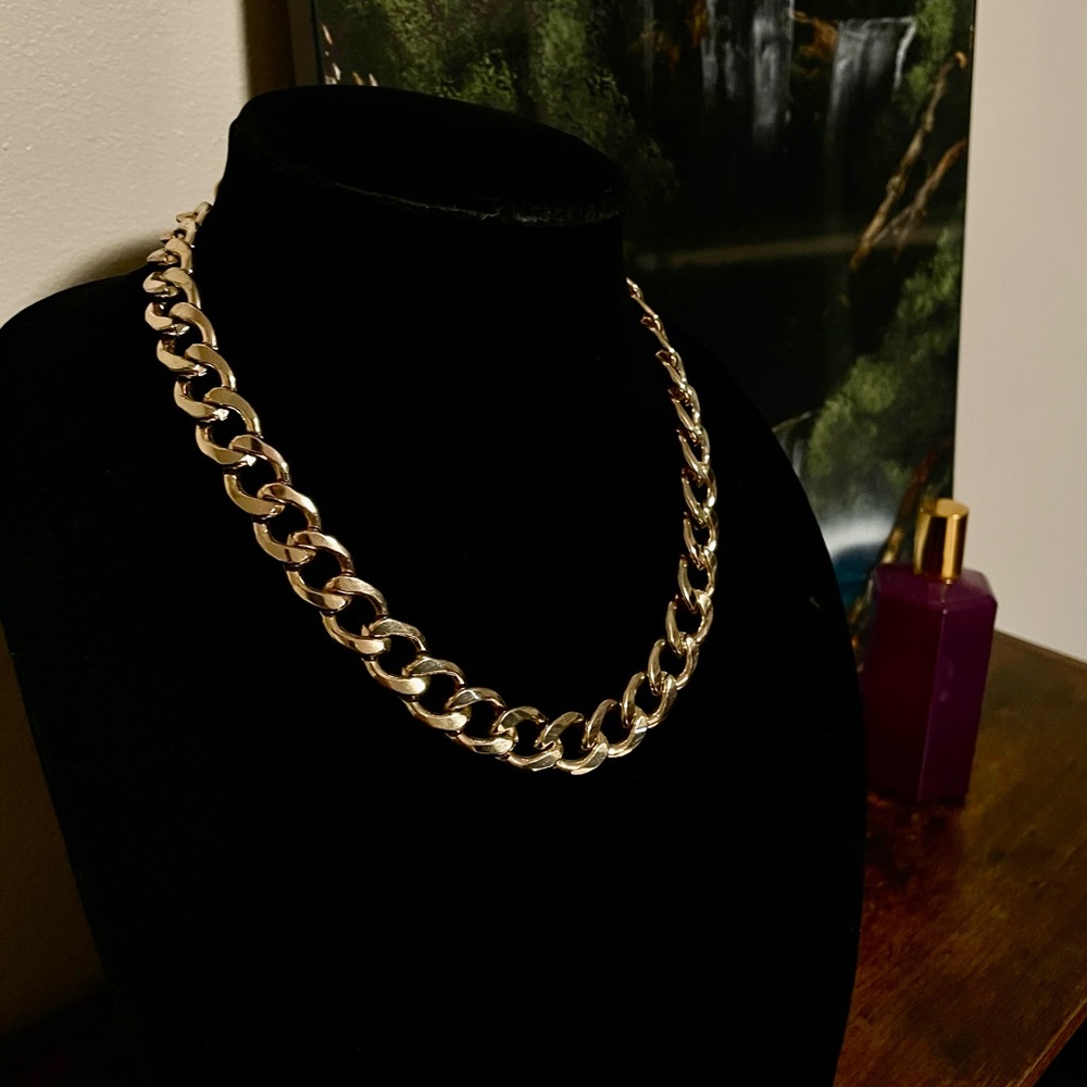 Chunky Gold Chain Necklace